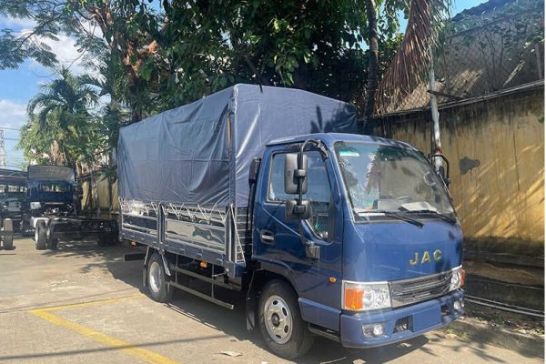 Xe TẢi Jac H200 E5 TẢi 1.9 TẤn ThÙng DÀi 3m8 3