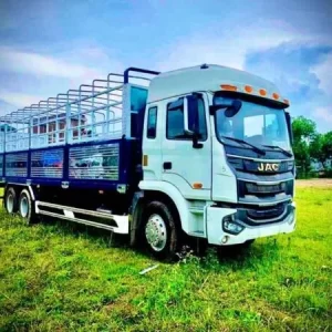 Xe Tải Jac A5 13.6 Tấn 3 Chân Thùng Bạt 2