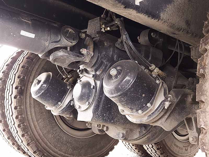 xe tải jac 4 chân thùng bạt